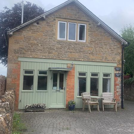 Mallows Annexe Yetminster Exterior photo